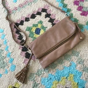 Tan crossbody purse